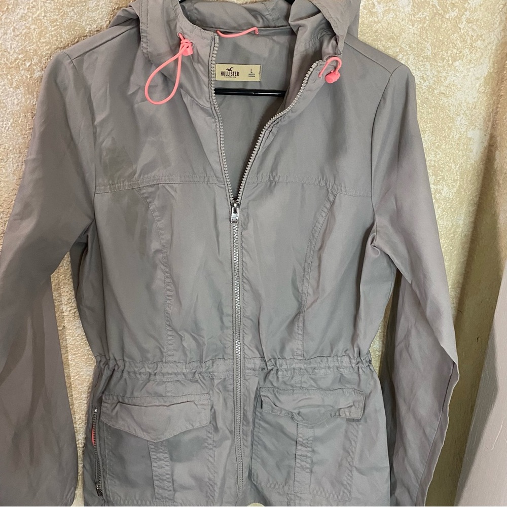 Hollister windbreaker